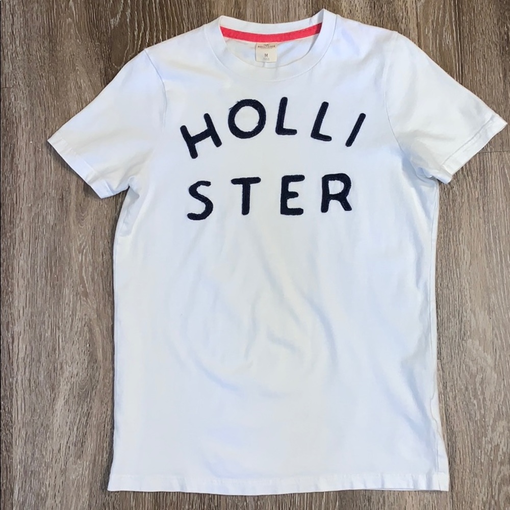 Hollister Graphic Logo Tee